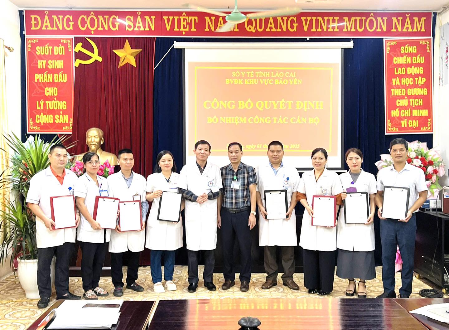 CÔNG BỐ QUYẾT ĐỊNH BỔ NHIỆM CHỨC DANH LÃNH ĐẠO KHOA, ĐIỀU DƯỠNG TRƯỞNG MỘT SỐ KHOA, PHÒNG THUỘC BỆNH VIỆN ĐA KHOA KHU VỰC BẢO YÊN