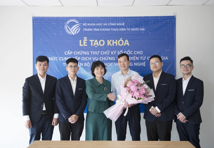 Cấp chứng thư chữ ký số gốc theo tên Bộ Khoa học và Công nghệ