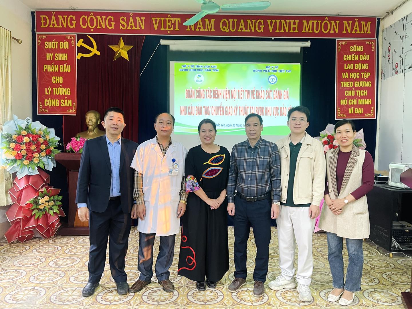  BỆNH VIỆN ĐA KHOA KHU VỰC BẢO YÊN TIẾP ĐÓN ĐOÀN CÔNG TÁC BỆNH VIỆN NỘI TIẾT TRUNG ƯƠNG VỀ KHẢO SÁT, ĐÁNH GIÁ NHU CẦU ĐÀO TẠO VÀ CHUYỂN GIA KỸ THUẬT