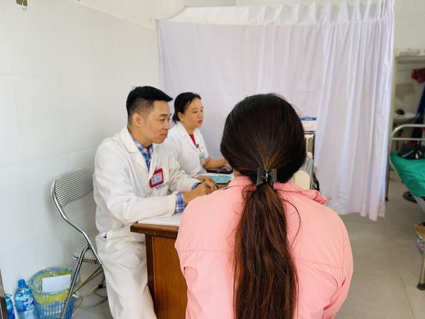 Chúng ta hãy cùng lan toả bài viết này tới một nửa thế giới là phụ nữ để được chăm sóc và bảo vệ sức khoẻ sinh sản bằng cách like và chia sẻ bài viết